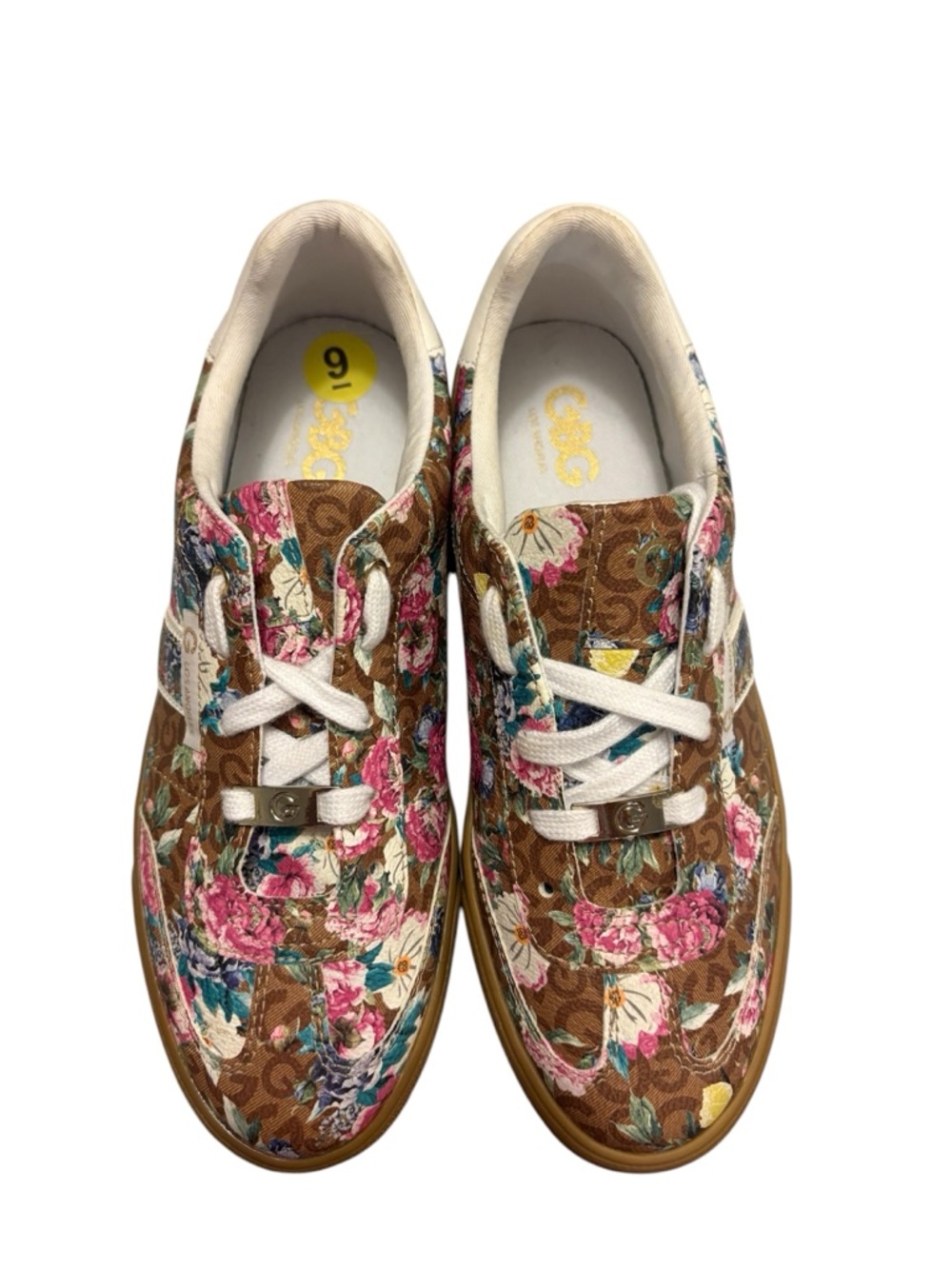 GBG Los Angeles Women’s Floral Sneakers - Picture 2 of 8